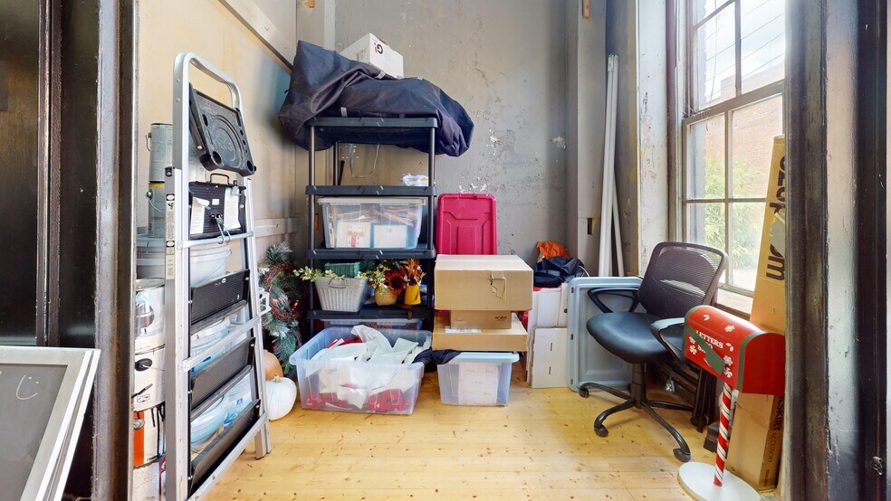 More Photos Of 110 N Broad St, Monroe Storefront Retail Office For Sale