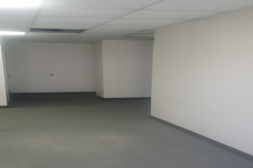 More Photos Of 7094 Peachtree Industrial Blvd, Peachtree Corners Office For Lease