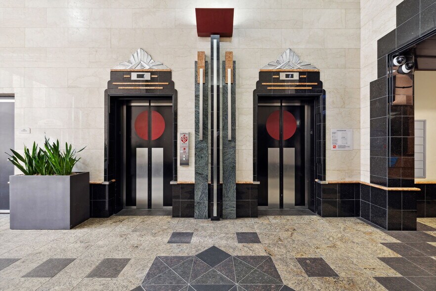 More Photos Of 1107 9th St, Sacramento Office For Lease