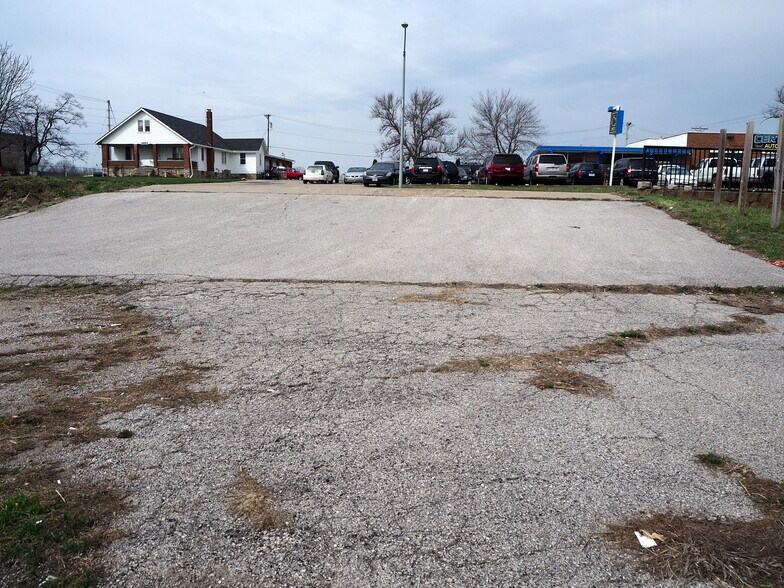 More Photos Of 1001 N Scott Ave, Belton Land For Sale