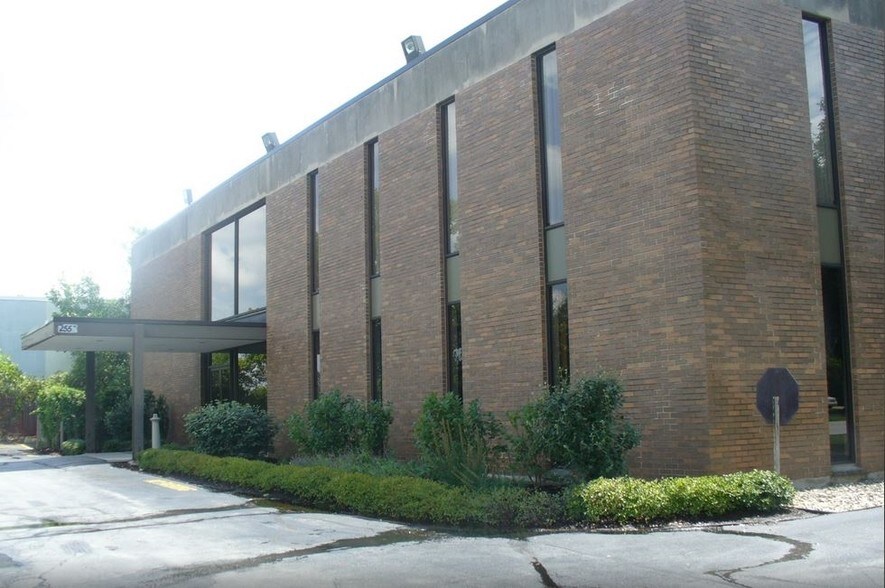 More Photos Of 2555 Lincoln Hwy, Olympia Fields Medical For Lease