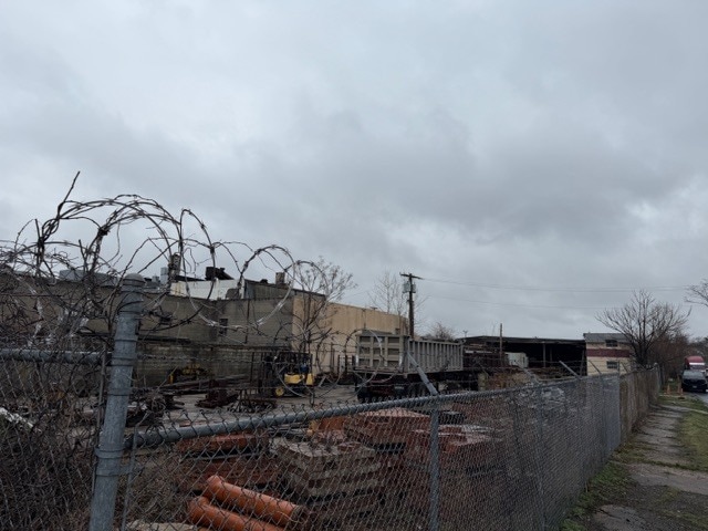 More Photos Of 12 Chase St, Bridgeport Industrial For Sale