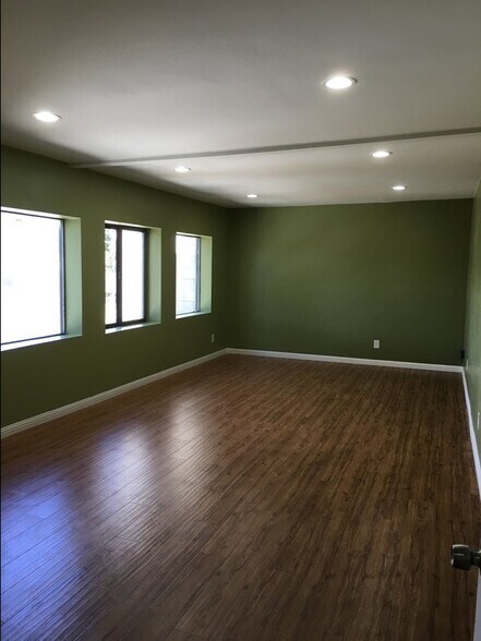 More Photos Of 1220 251st St, Harbor City Warehouse For Lease