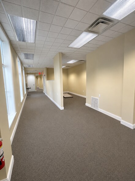 More Photos Of 1417 Stuart Engals Blvd, Mount Pleasant Medical For Lease