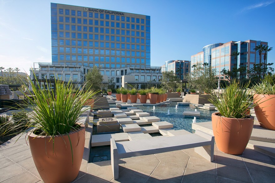 More Photos Of 3 MacArthur Pl, Santa Ana Office For Sale