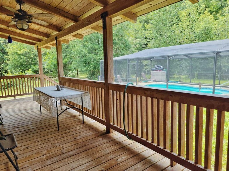 More Photos Of 9545 178th St, Mc Alpin Specialty For Sale