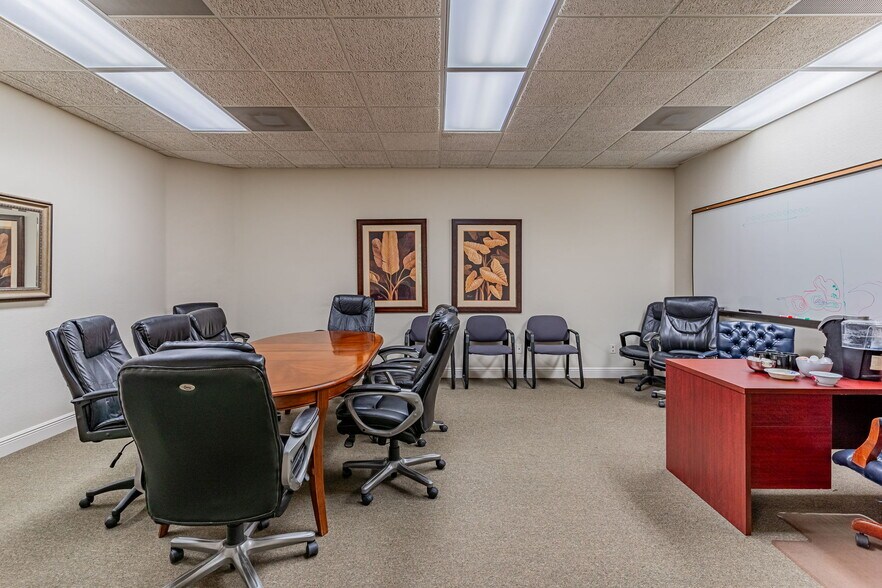 More Photos Of 581 Technology Park, Lake Mary Office For Sale
