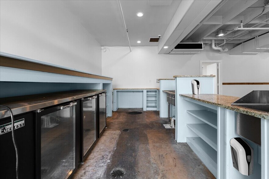 More Photos Of 117 East St, Hutto Loft Creative Space For Sale