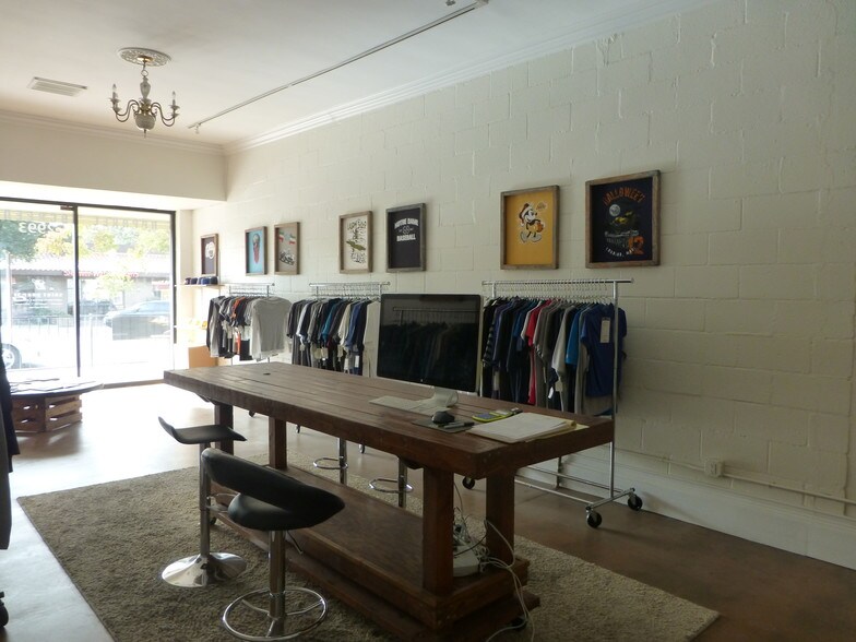 More Photos Of 2989-2995 E Thousand Oaks Blvd, Thousand Oaks Storefront Retail Office For Lease