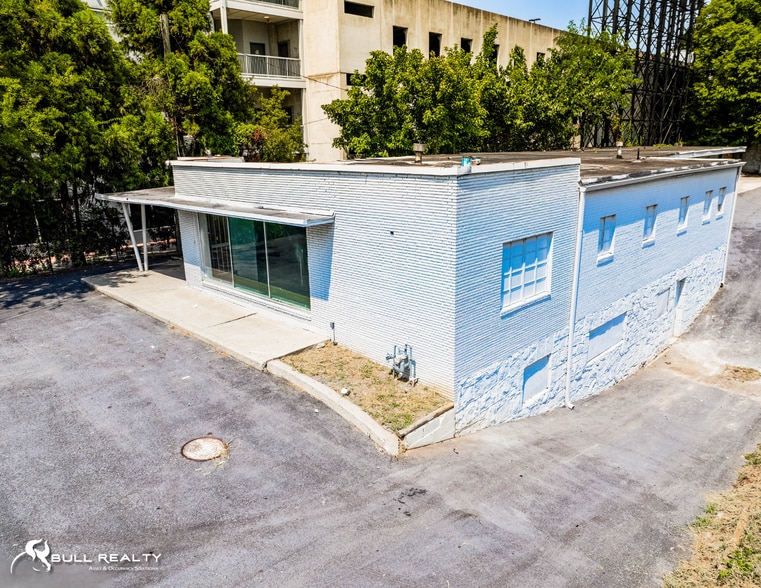More Photos Of 2087 NE Piedmont Rd, Atlanta Freestanding For Sale