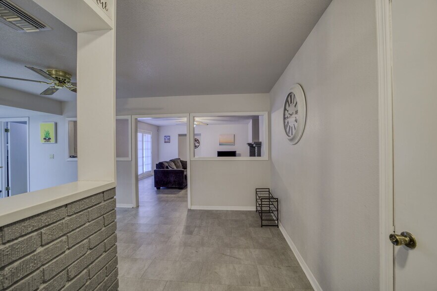 More Photos Of 5201 S Highway 95, Fort Mohave Storefront Retail Office For Sale