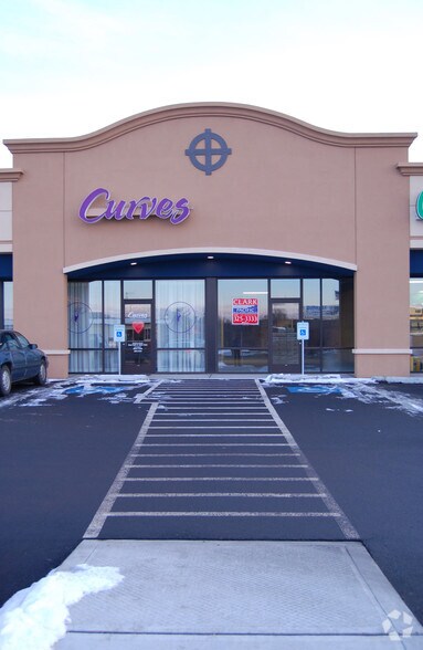 More Photos Of 410 E Holland Rd, Spokane Freestanding For Lease