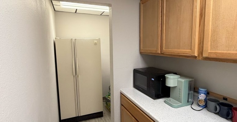 More Photos Of 9864-9878 W Girton Dr, Lakewood Office For Sale