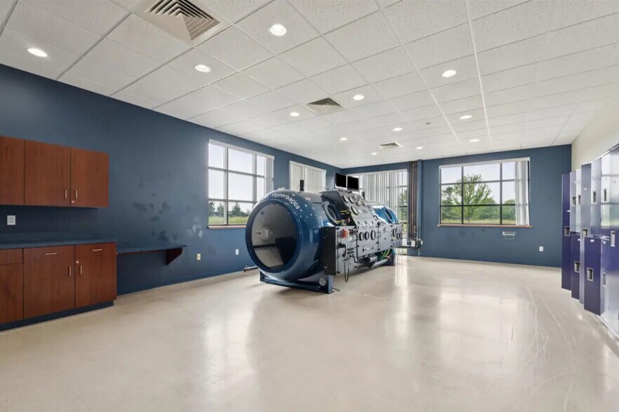 More Photos Of 180 Knights Way, Fond Du Lac Medical For Sale