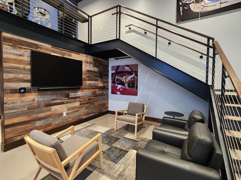 More Photos Of Lot 5 Unit B Liberty Dr., Verona Warehouse For Sale