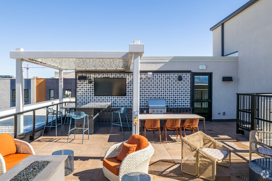 More Photos Of 1010 N Santa Fe Dr, Denver Apartments For Lease