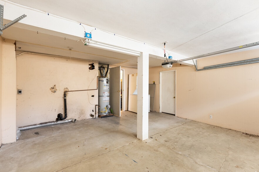 More Photos Of 642 Torrance St, San Diego Apartments For Sale