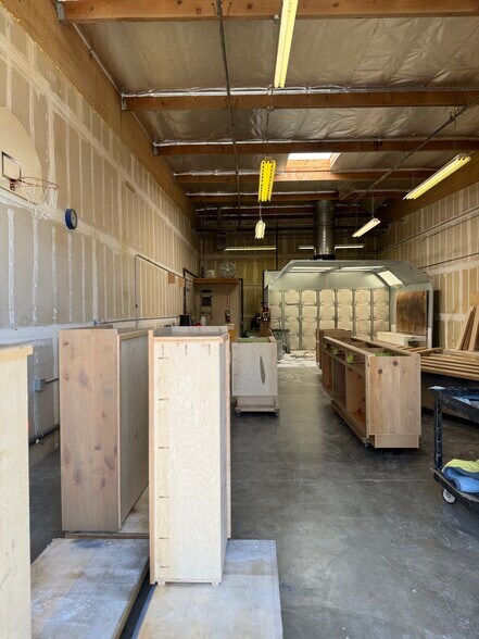 More Photos Of 1820 Empire Industrial Ct, Santa Rosa Warehouse For Sale