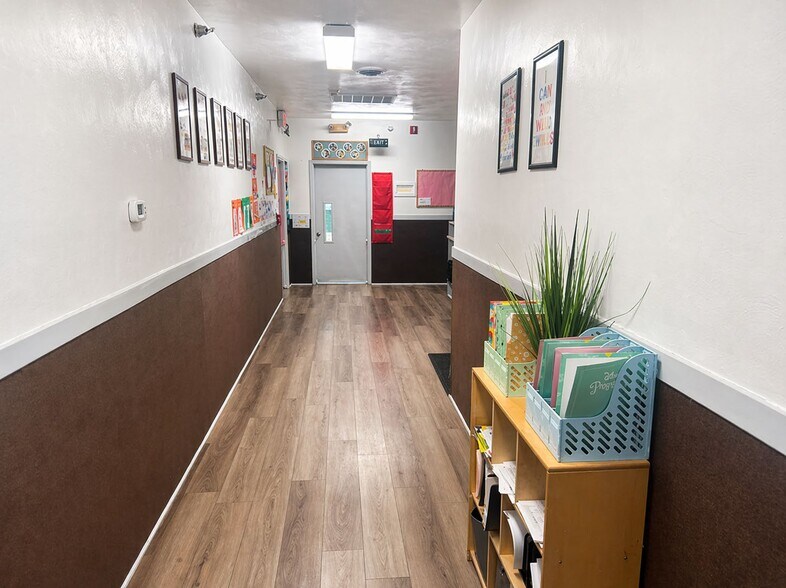 More Photos Of , Salem General Retail For Sale