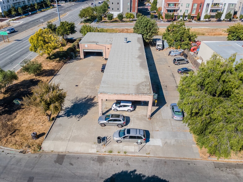 More Photos Of 300 Sango Ct, Milpitas Auto Repair For Sale