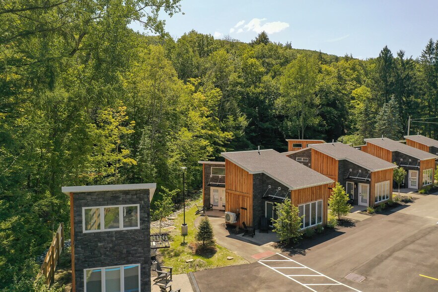 More Photos Of 6881 NY-242, Ellicottville Hotel For Sale