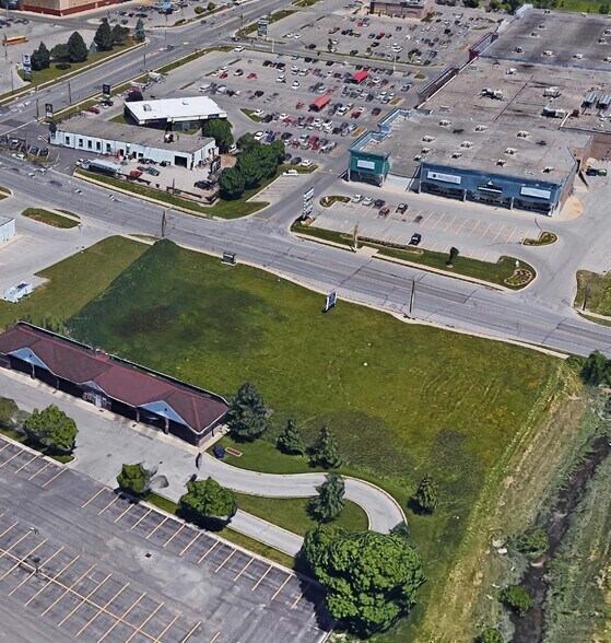 More Photos Of 1099 Finch Dr, Sarnia Land For Sale