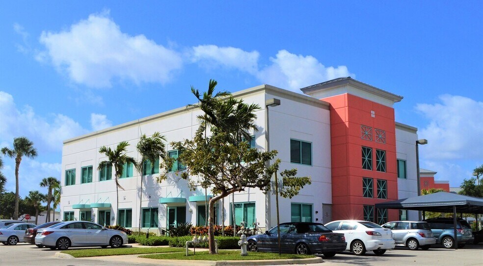 More Photos Of 7700 Congress Ave, Boca Raton Office For Lease