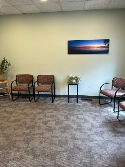 More Photos Of 52 Colchester Ave, Burlington Medical For Lease
