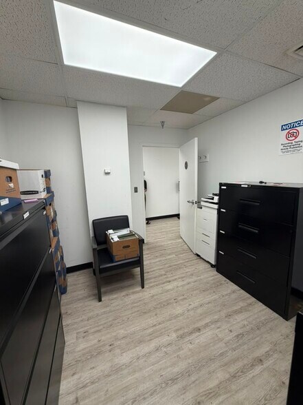 More Photos Of 8630 Fenton St, Silver Spring Office For Lease