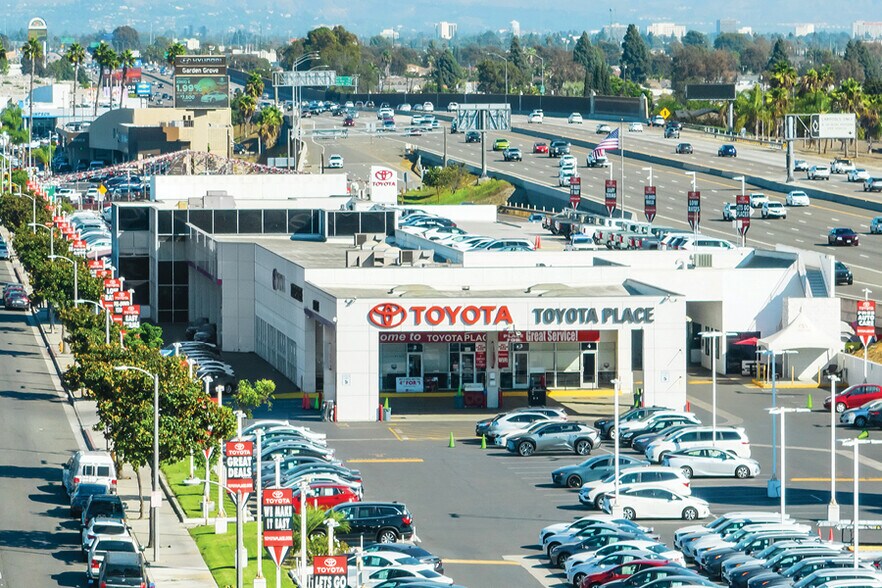 More Photos Of 9444 Trask Ave, Garden Grove Auto Dealership For Sale