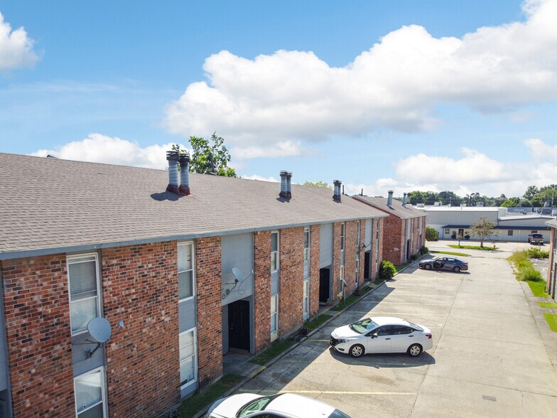 More Photos Of , Baton Rouge Multifamily For Sale