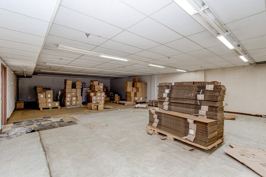 More Photos Of 1634 Olive Rd, Augusta Distribution For Sale