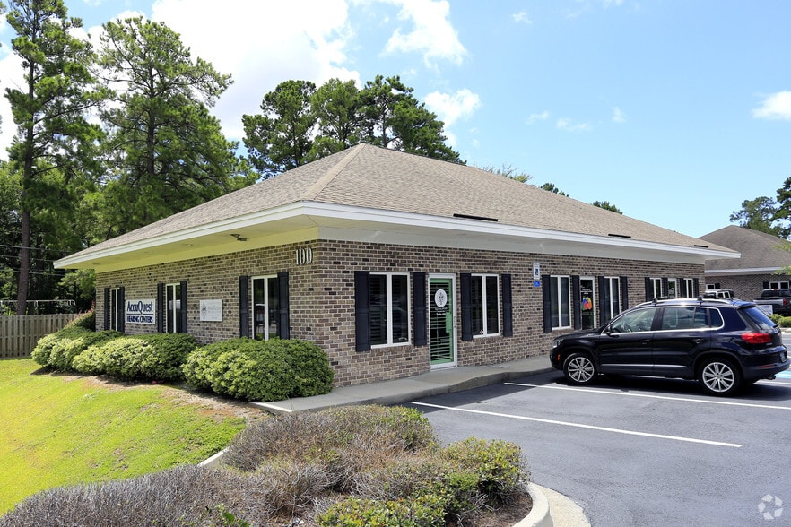More Photos Of 413 W Montgomery Cross Rd, Savannah Office For Sale