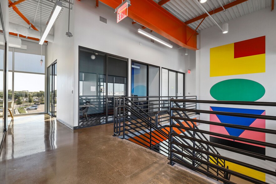 More Photos Of 7701 Lemmon Ave, Dallas Coworking Space
