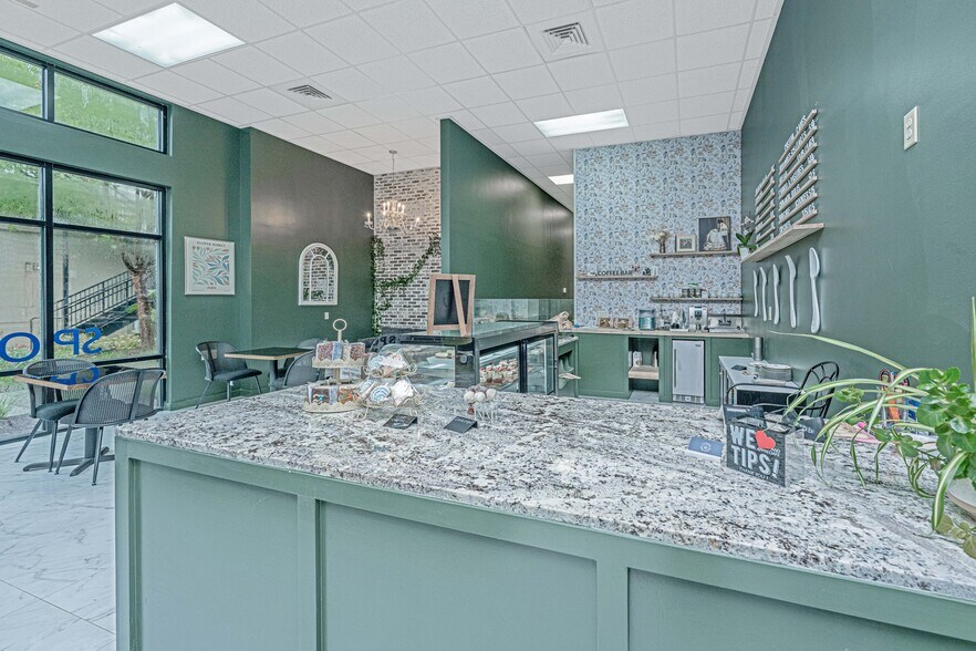 More Photos Of 1956 Long Grove Dr, Mount Pleasant General Retail For Lease