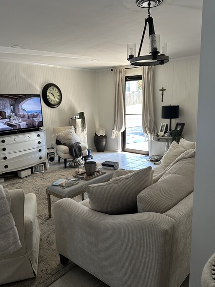 More Photos Of 296 White Bridge Pike, Nashville Loft Creative Space For Lease