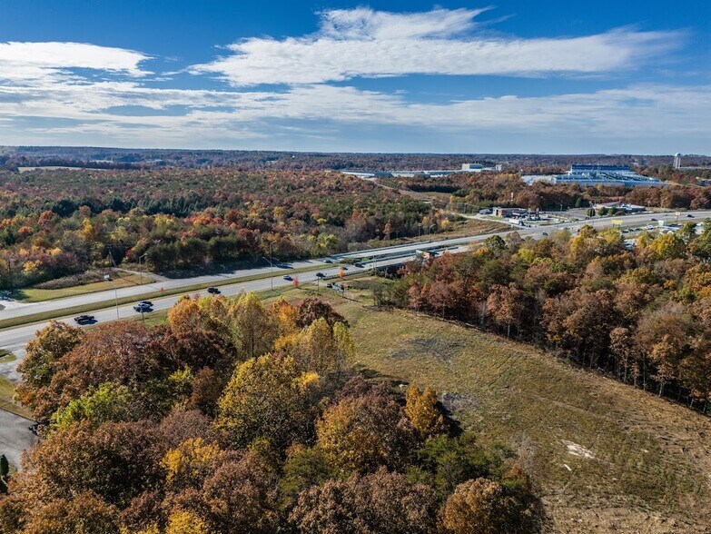 More Photos Of N Main Street, Crossville Land For Sale