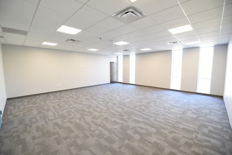More Photos Of 1922 Anson Rd, Dallas Office For Lease