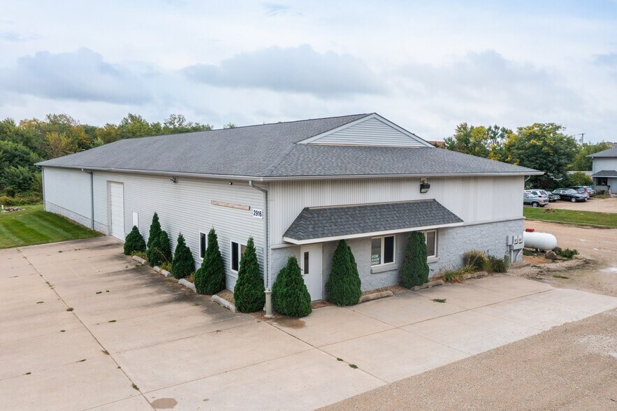 More Photos Of 2916 Alta Ln, Peoria Warehouse For Lease