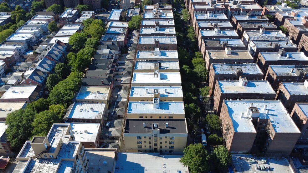 More Photos Of 3552 94th St, Flushing Apartments For Sale