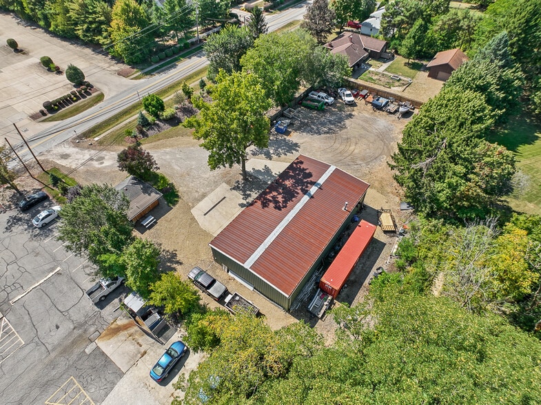 More Photos Of 4371 Hickory Ridge Ave, Brunswick Warehouse For Sale