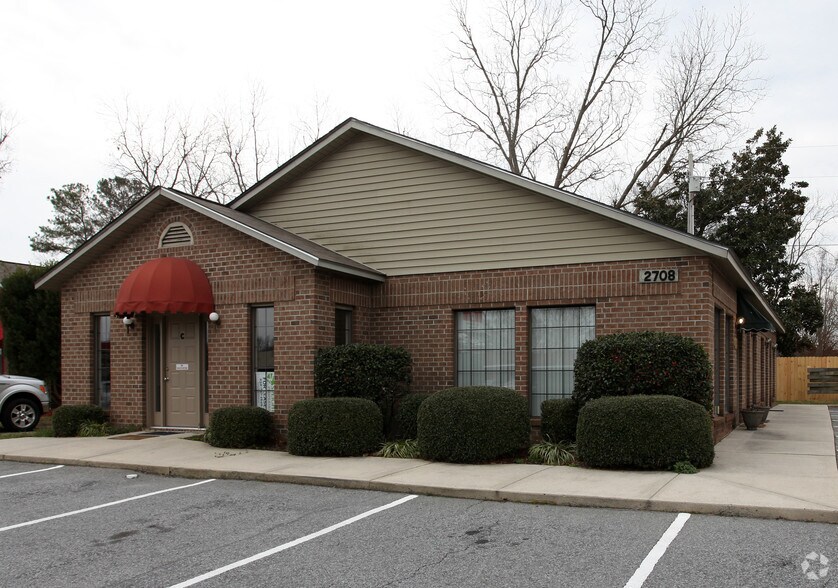 More Photos Of 2708 E 10th St, Greenville Office For Sale