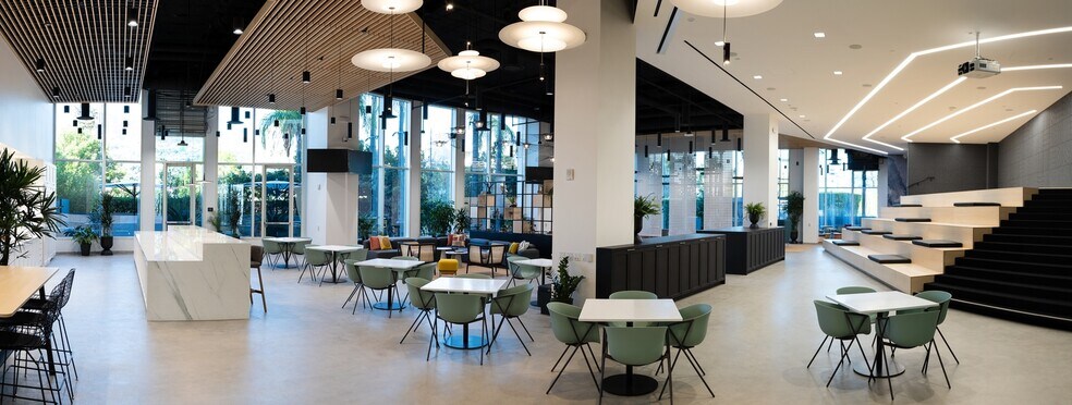 Primary Photo Of 800 N Brand Blvd, Glendale Office For Lease