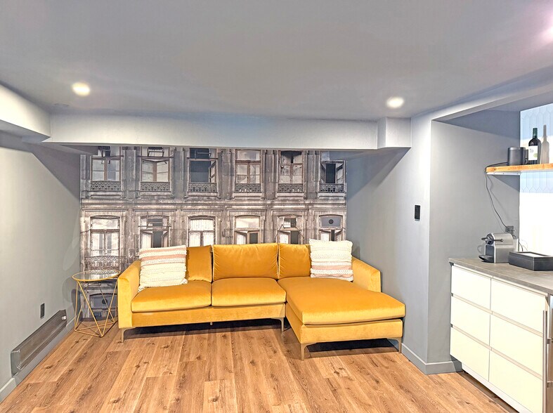 More Photos Of 4020 Broadway, Oakland Apartments For Lease