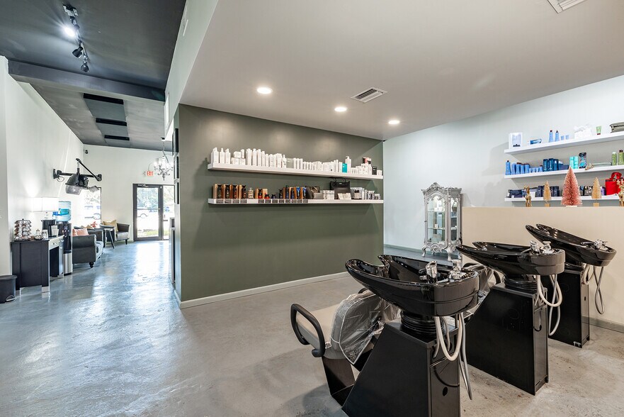 More Photos Of 3831 Tyrone Blvd N, Saint Petersburg Office For Lease