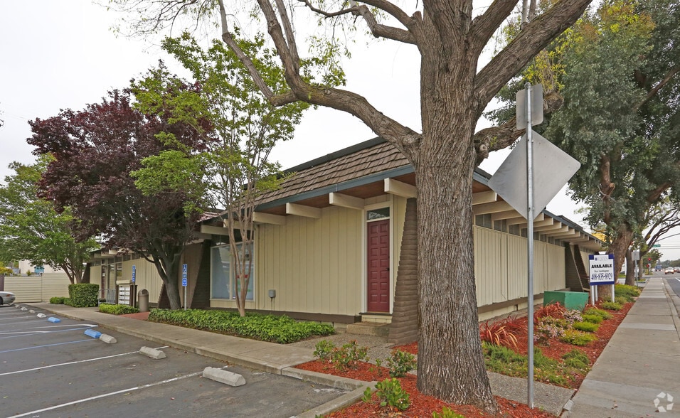 More Photos Of 40 N Park Victoria Dr, Milpitas Medical For Lease