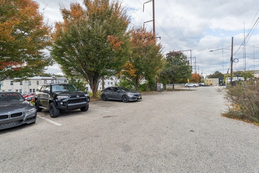 More Photos Of ,  Unknown For Sale