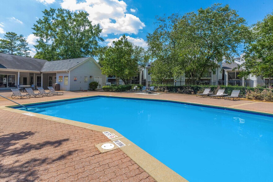 More Photos Of 5816 Covington Hwy, Decatur Apartments For Sale
