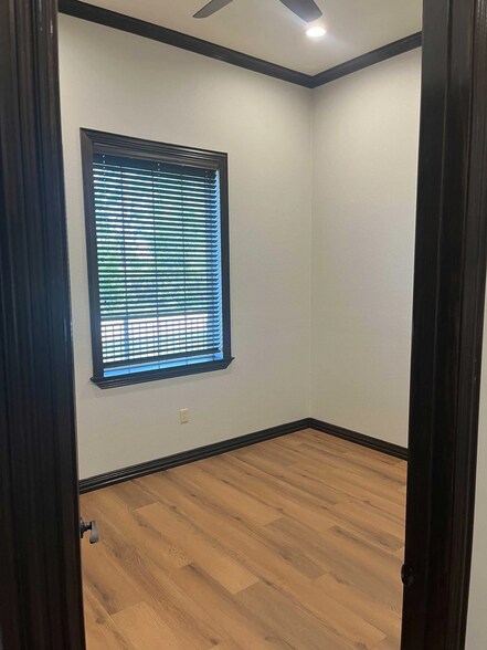 More Photos Of 9300 John Hickman Pky, Frisco Unknown For Lease