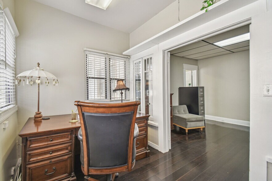 More Photos Of 304 S Westland Ave, Tampa Office Residential For Sale